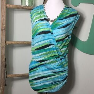 Beautiful wrap blouse with banded ruched bottom